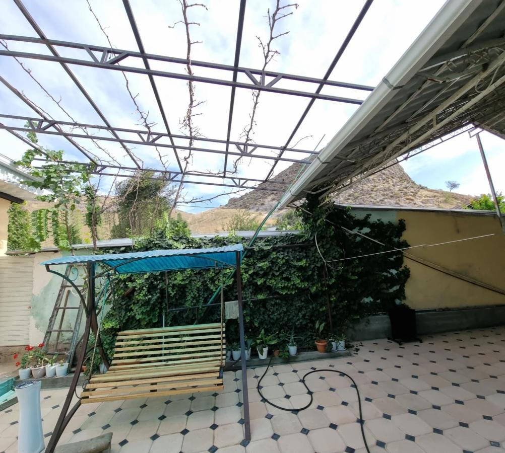 Hostel Sulaiman-Too 오쉬 외부 사진